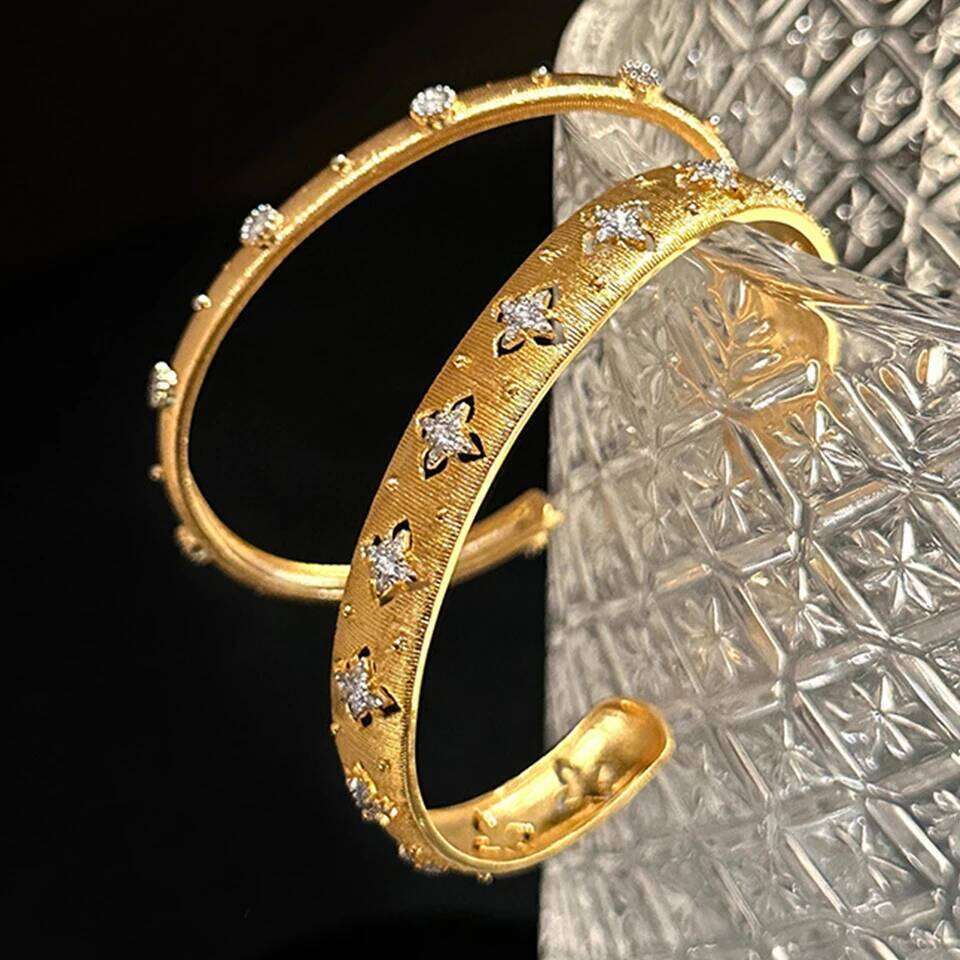 ZAKOL New Shiny Cubic Zirconia Hollow Four-leaf Flower CZ Textured Carved Cuff Bracelet for Women Luxury Padty Banquet Jewelry