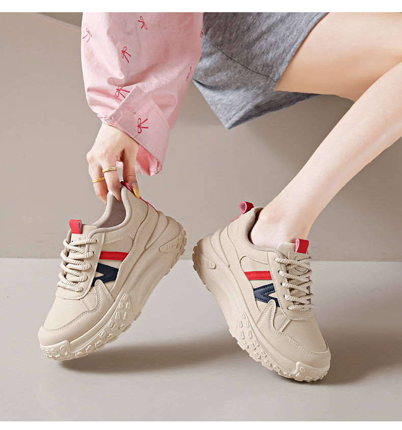 2025 Designer Fashion Genuine Leather Women's Sports Shoes Soft soled Comfortable Lightweight Casual Shoes