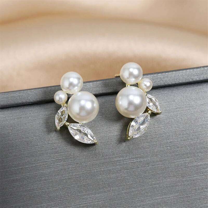 ZAKOL Simple Imitation Pearl Stud Earrings Shiny Clear AAA Zircon Bridal Earring Wedding Jewelry for Women