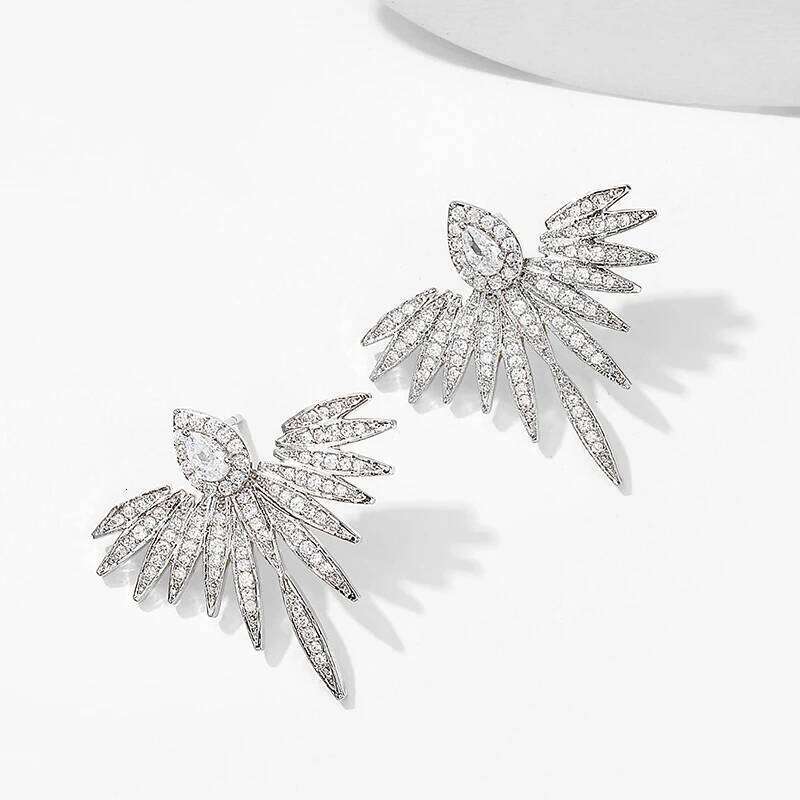 Elegant Cubic Zirconia Feather Earrings White Gold Color Crystal Zircon Statement Stud Earring Luxury Wedding Jewelry