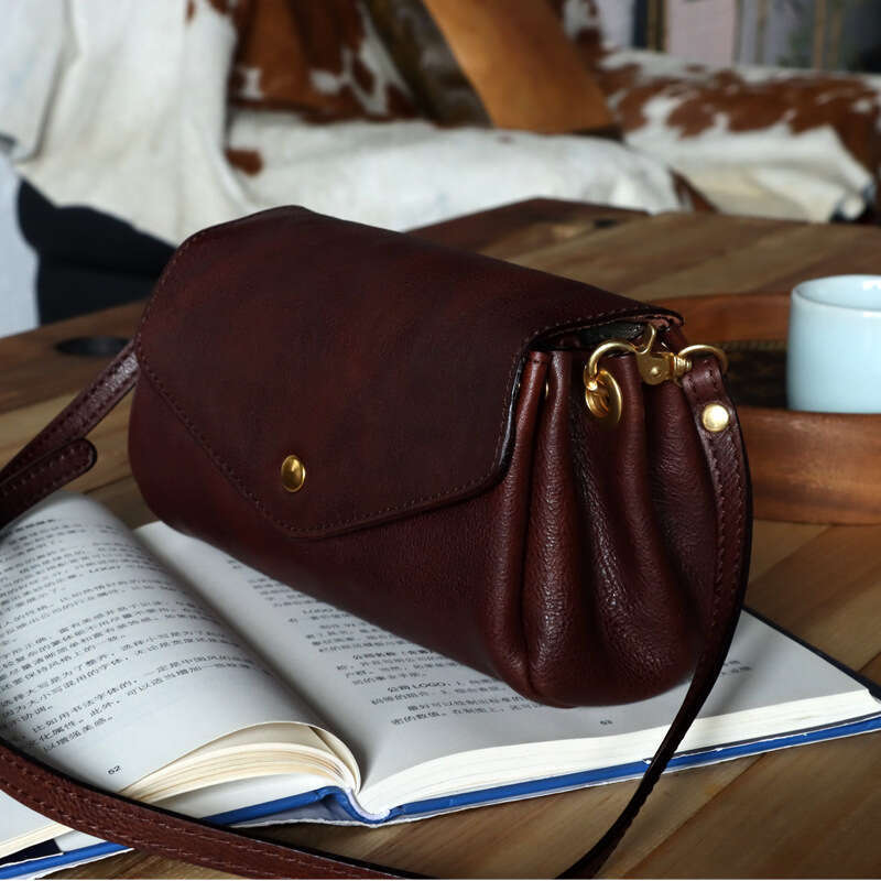 Vintage Cowhide Genuine Leather Clasp Mini Small Crossbody Women's Shoulder Bag New Model SHANGFANNI