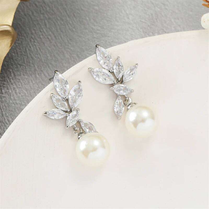 ZAKOL Classic Zircon Pearl Bridal Earrings for Women Shiny Leaf AAA CZ Crystal Gorgeous Wedding Party Jewelry