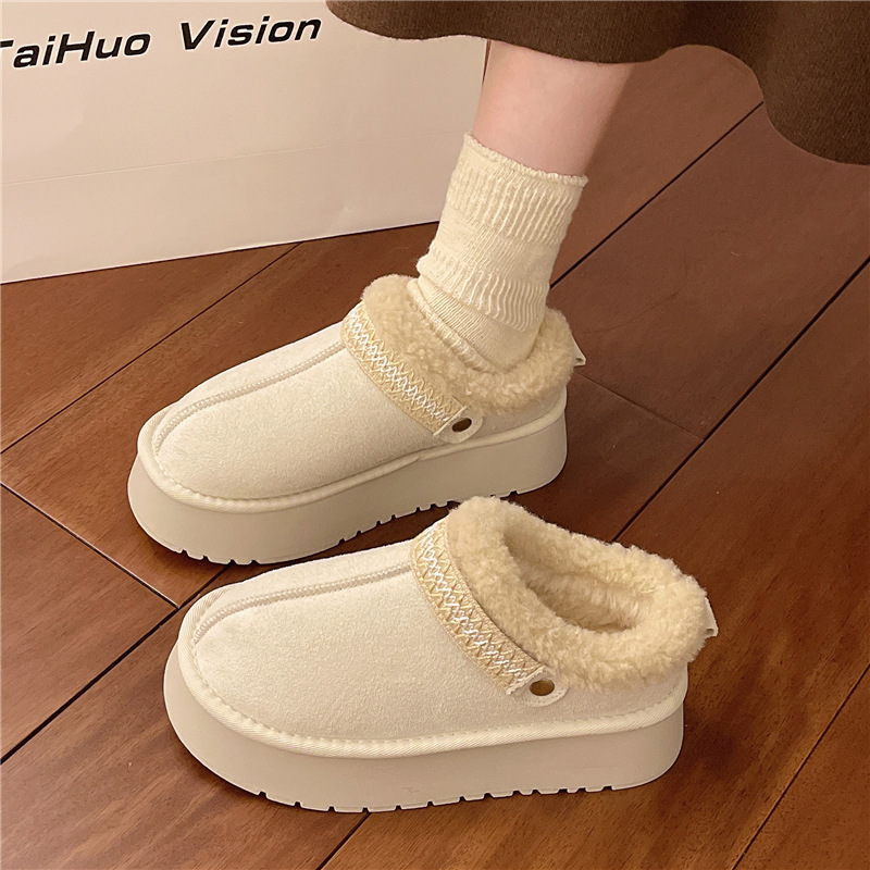 Hot new free shipping designer boots for womens snow boots beige brown khaki New winter versatile and fashionable low top snow boots