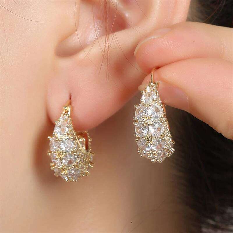 ZAKOL Sparkling Micropaved Zirconia Hoop Earrings Fashion Gold Color U-shaped Earring Party Jewelry