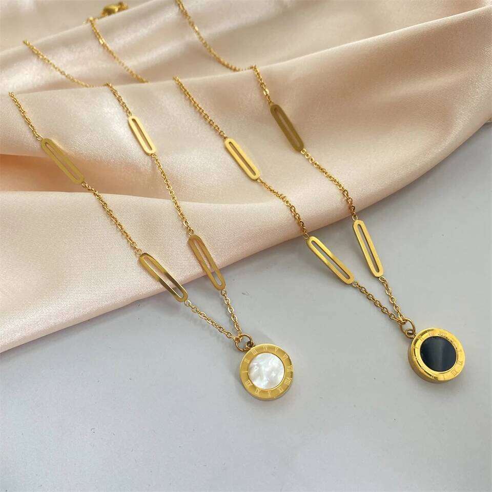 ZAKOL Roman Numerals Disc Dial Plate Pendant Necklaces For Women Men Unisex Gold Color Metal Choker Clavicle Chain Jewelry Gifts