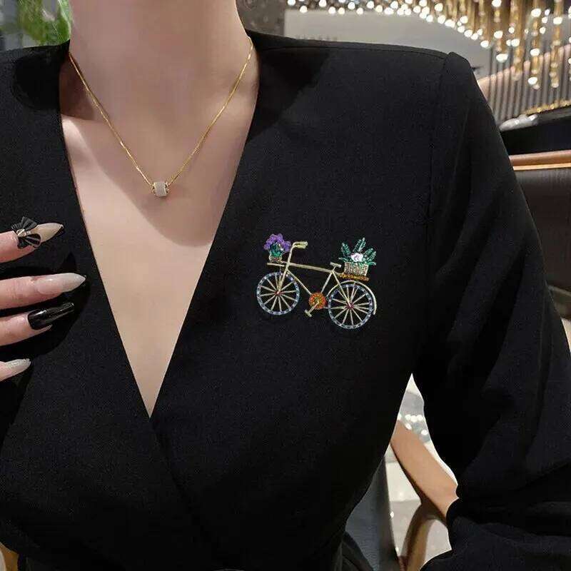 Vintage Bicycle Brooch Pin Inlaid Shiny Rhinestone For Women Ladies Daily Clothing Accessories