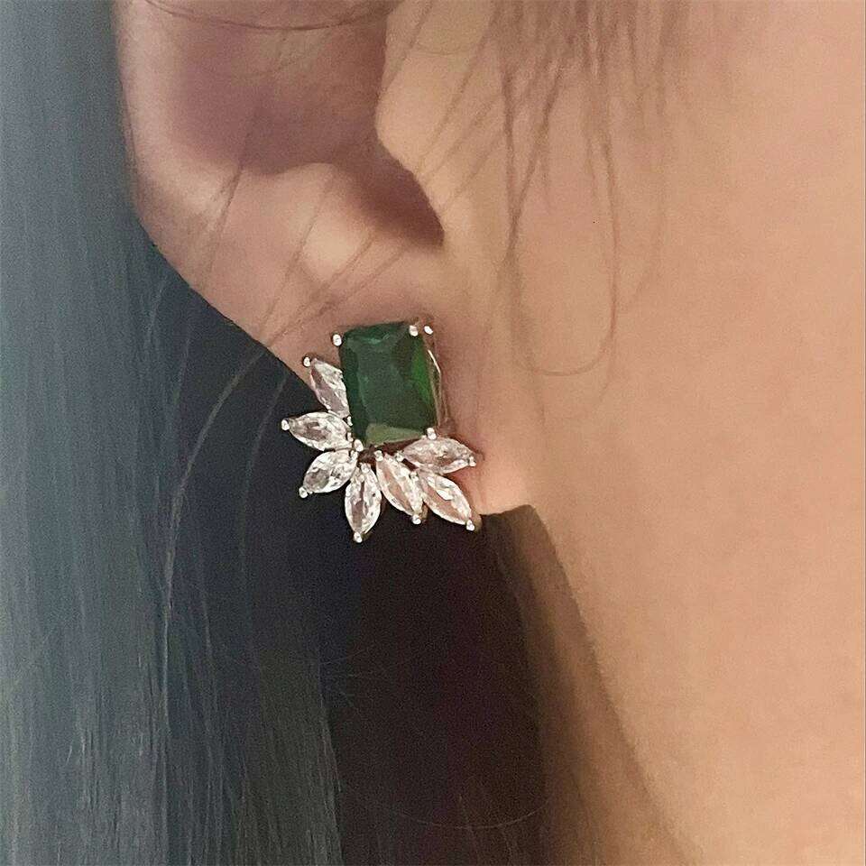 ZAKOL Big Yellow Green Geometric Cubic Zirconia Stud Earrings for Women Exquisite Anniversary Birthday Jewelry Gift