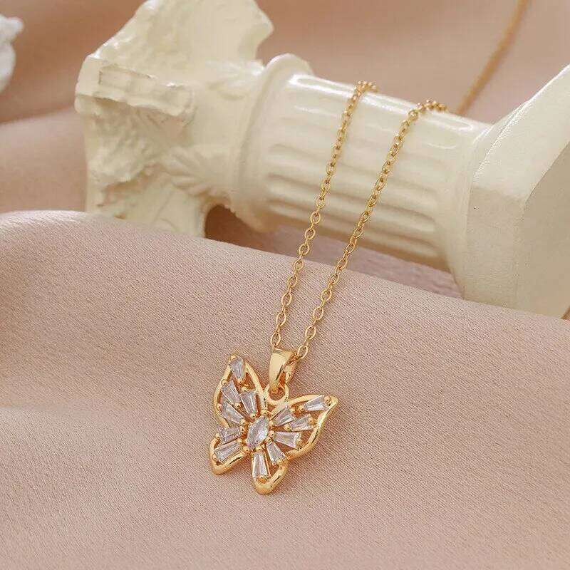 Fantastic Crystal Gold-Color Butterfly Necklace For Women Rhinestone Symmetrical Pendant Accessories Party Jewelry Gifts