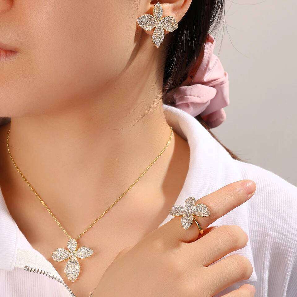 ZAKOL 2 Pcs Luxury Micro Paved AAA Zircon Four-leaf Flower Earring Necklace Set for Women Shiny Crystal CZ Wedding Jewelry