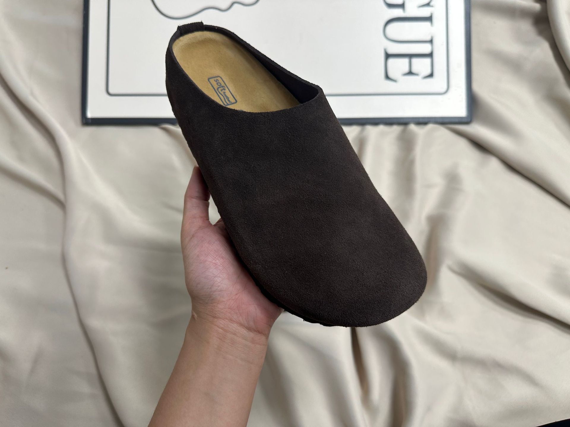 TEEMAZZI Hot free shipping flat slippers for womens flat slippers brown khaki Fashionable and versatile Spring new outdoor slippers