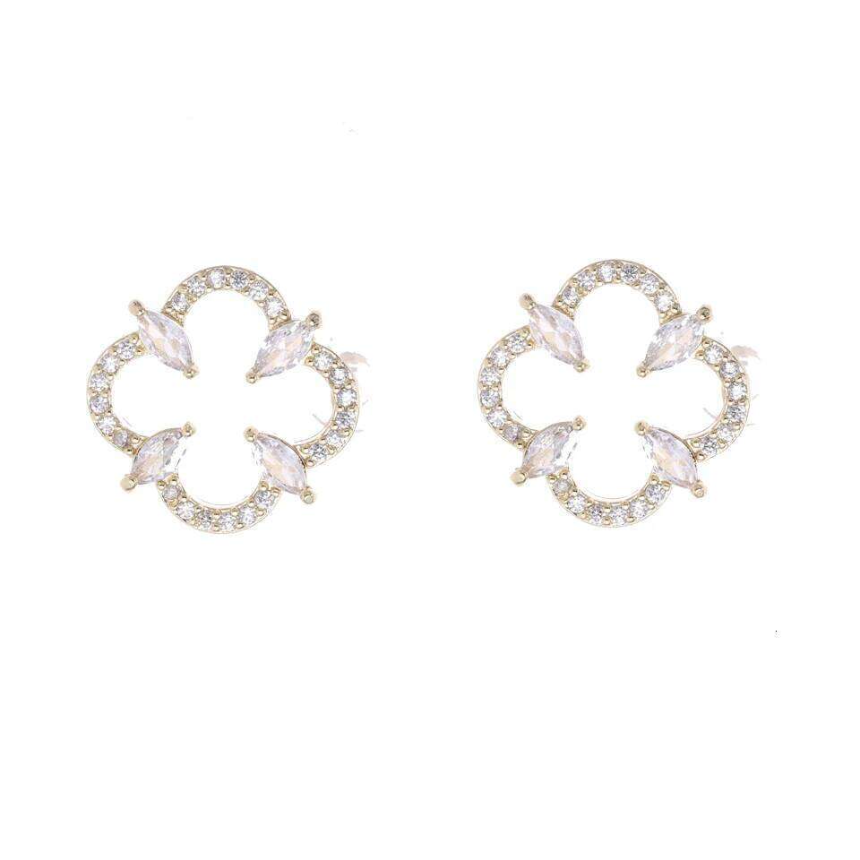ZAKOL High-End Luxury Zircon Hollowed out Four-Leaf Flower Stud Earrings for Women Elegant Party Jewelry Gift Accessory