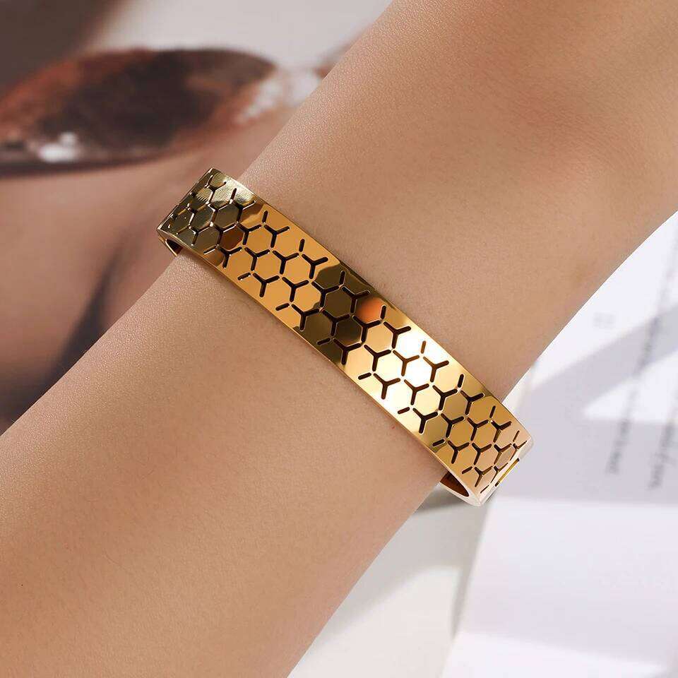 ZAKOL Geometric Hexagon Honeycomb Stainless Steel Bracelet for Women Fashion Waterproof Wide Bangle Party Jewelry