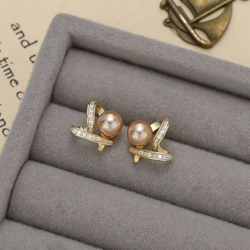 ZAKOL Trendy Smooth Round Imitation Pearls Stud Earrings for Women Shiny Crystal Zircon Minimalist Korean Fashion Jewelry Gift