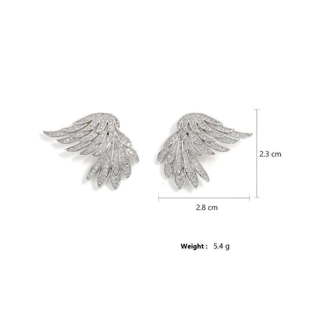 ZAKOL Trendy Women's Wing Stud Earrings Silver Color W Shiny Zircon Female Ear Accessories Wedding Party Jewelry