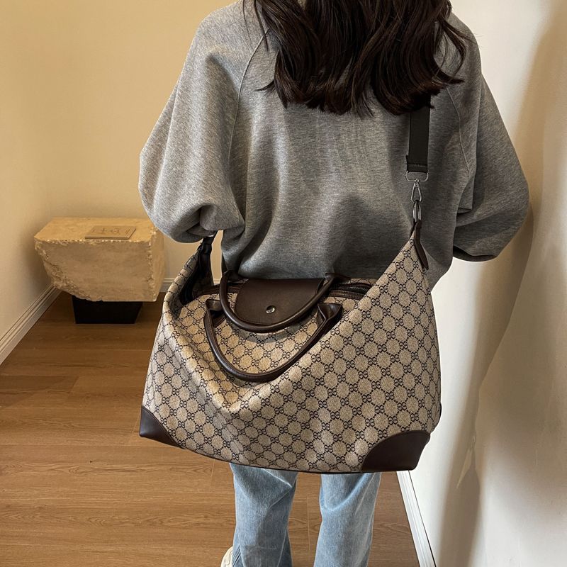 Large Capacity Travel Bag Sports Yoga Fitness Duffle with Outbound Boarding Storage Handbag Luggage New Design 1100368158