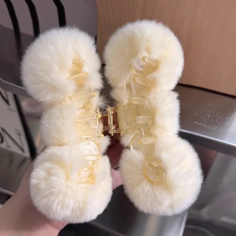 YHJ Oversize Hairball Hair Claw Clips Winter Faux Rabbit Fur Crab Hair Clip Headband for Women Grab Clamp Hair Accessories 251224 - view 5
