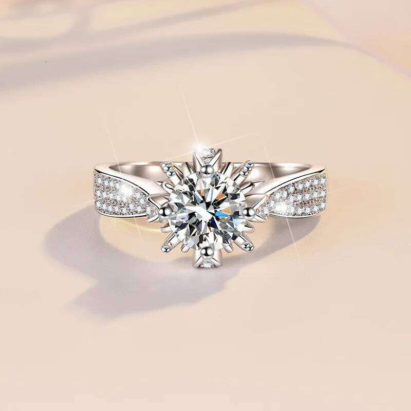 1ct D Color Moissanite Engagement Ring for Women 925 Sterling Silver Gold Plated Solitaire Rings Wholesale 8d8