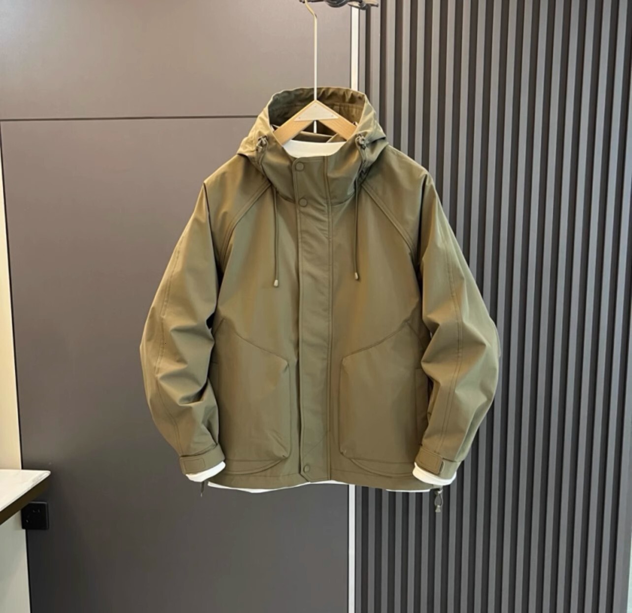 Roland Tiger Autumn Winter Hooded Jacket Men's Trendy Casual Versatile Workwear Jacket Fashion Sports Export Outdoor Windbreaker