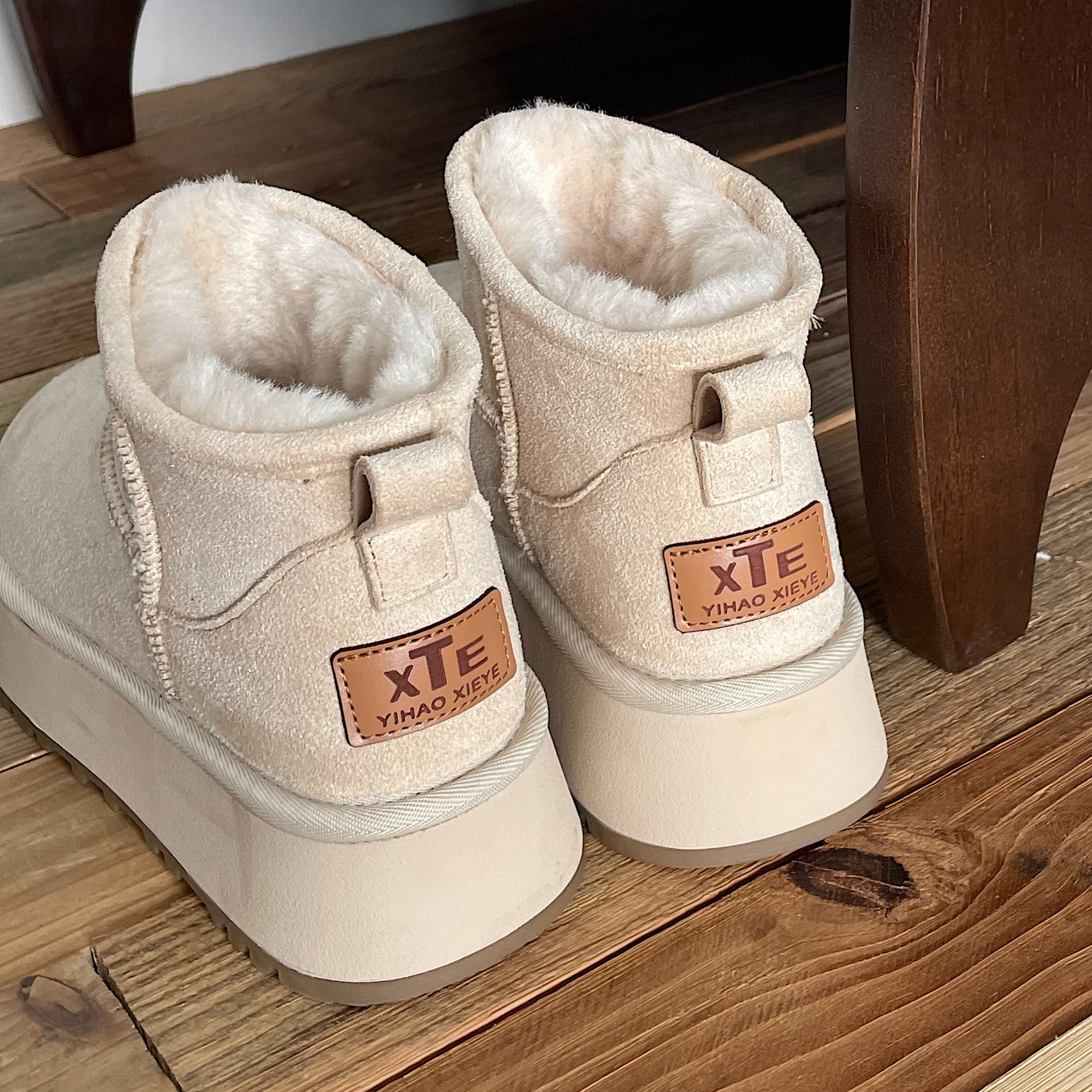 2025 autumn and winter new snow boots versatile vintage thick soled fleece-lined keep warm cotton shoes for women