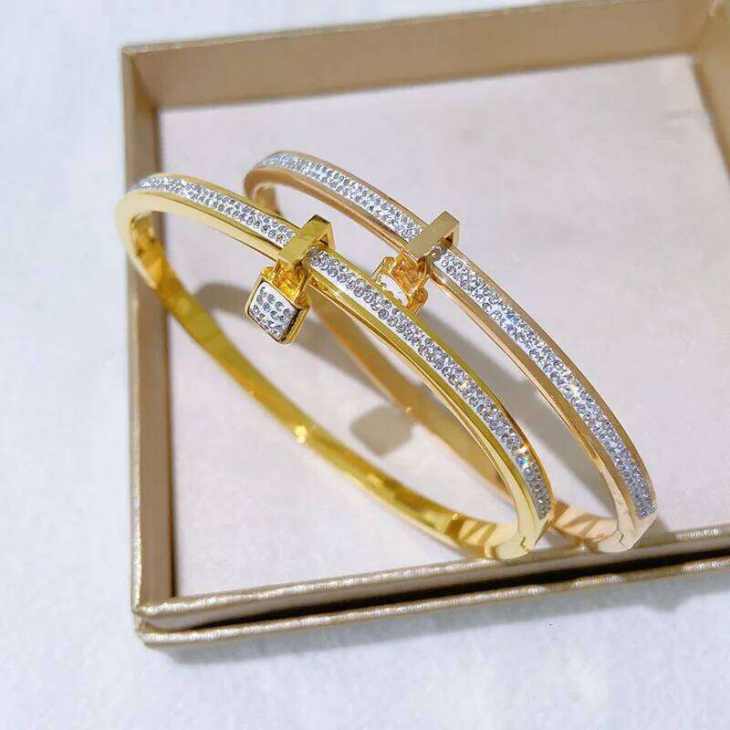 ZAKOL Stainless Steel Micro Inlaid Zircon Padlock Charm Bracelet Shiny Crystal CZ Non-fading Waterproof Bangle Party Jewelry