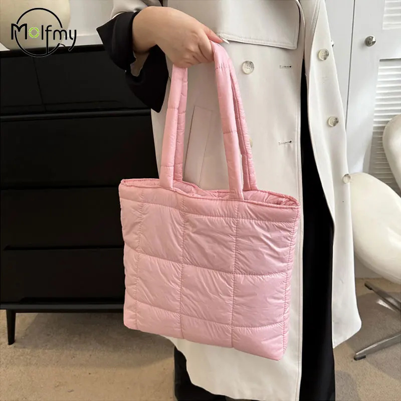 Winter Padded Shoulder Bag for Women Large Capacity Top HandleBag Winter Quilted Cloud Handbag Shopping Bags Bolsas Para Mujeres251222