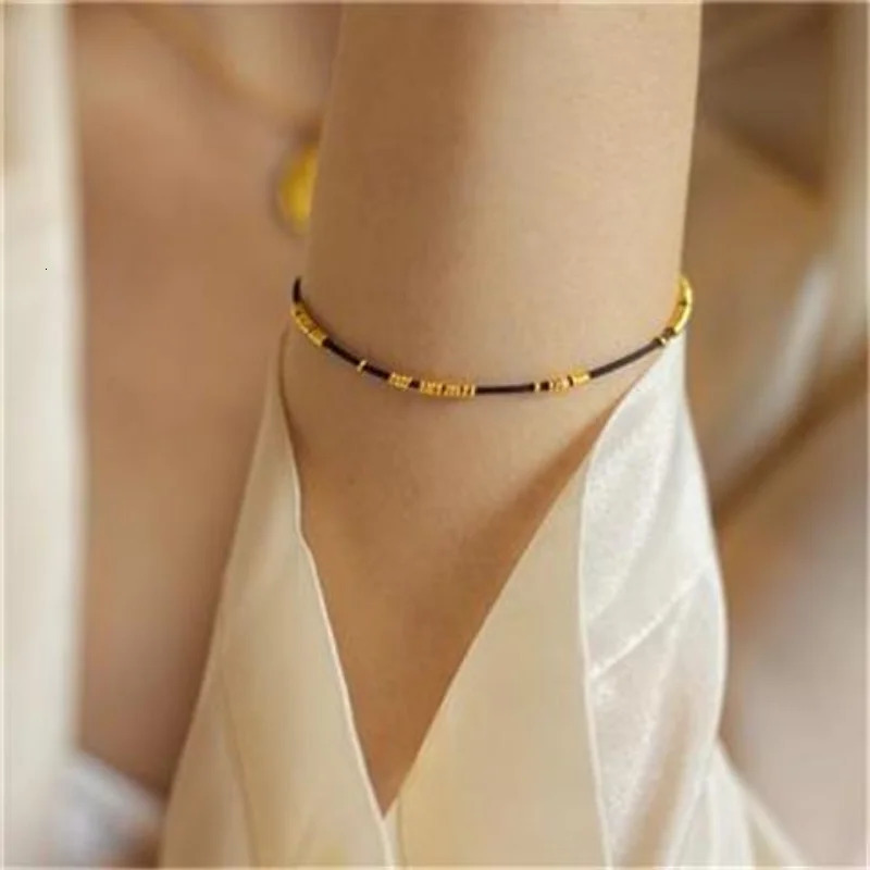 Niche Simple Plain Circle Bracelet Red Rope 18K Golden Lucky Bead Hand Rope All-match Ultra-thin Hand String 251223