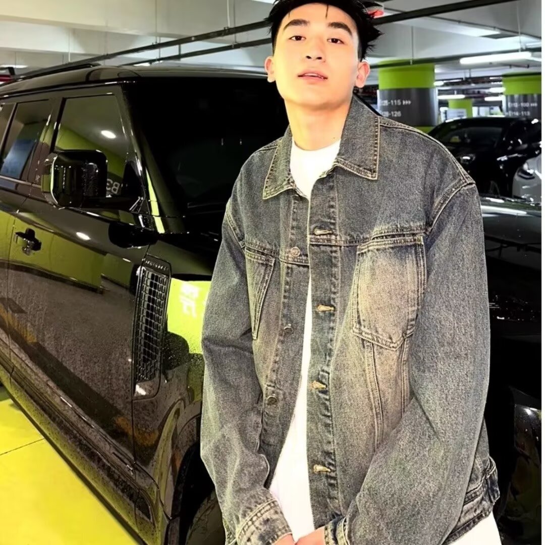 Roland Tiger Street Hip-Hop Embroidered Turn-Down Collar Denim Jacket Unisex Loose Vintage Design Tie-Dye Washed Coat