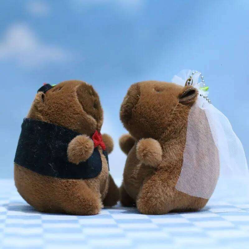 ZAKOL New Wedding Plush Toy Cute Cartoon Couple Keychain Groom And Bride Fluffy Doll Bag Decoration Car Key Chain Girl Gift