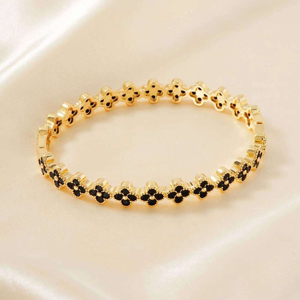 ZAKOL Lucky Four-leaf Flower Colorful Zircon Bangle for Women Shiny Luxury Aesthetic Wedding Party Jewelry