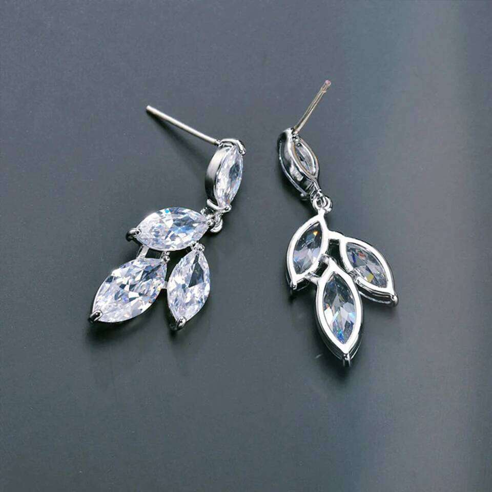 ZAKOL Elegant Marquise Leaf Shaped Drop Earrings for Women Shiny Clear Zircon Silver Color Bridal Earring Wedding Jewelry