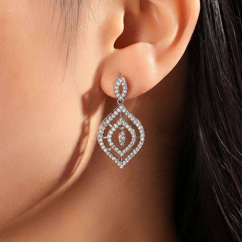 ZAKOL Luxury Elegant Hollow Zirconia Inlaid Eye Shape Drop Earrings Romantic Sweet Buling Bridal Earring Accessories