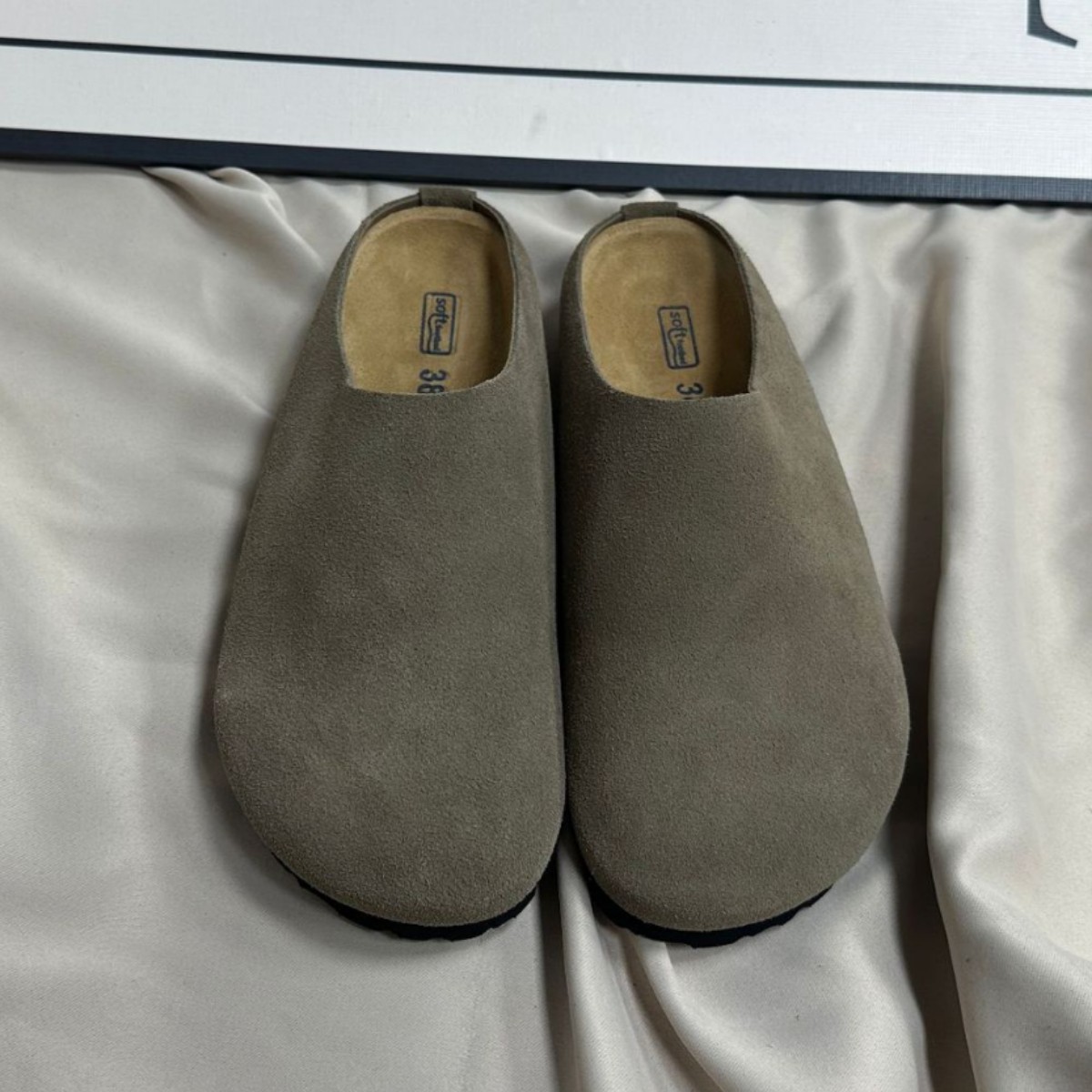 TEEMAZZI Hot free shipping flat slippers for womens flat slippers brown khaki Fashionable and versatile Spring new outdoor slippers