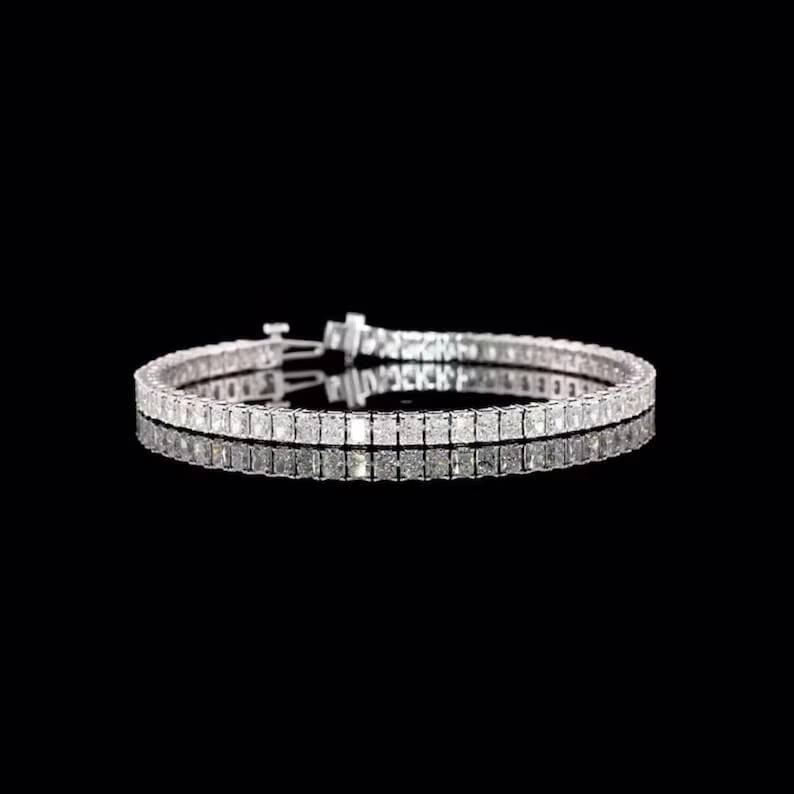 Exclusive VVS Moissanite Elegant Tennis Bracelet Crafted With Brilliant Moissanite Stones Showcasing Luxury Grace And Perfection