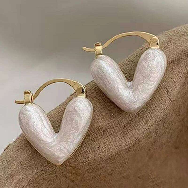 ZAKOL Korean Trendy Oil Dropping Heart V Hoop Earrings For Women Girls Fashion Elegant Metal Jewelry Gifts Wholesale