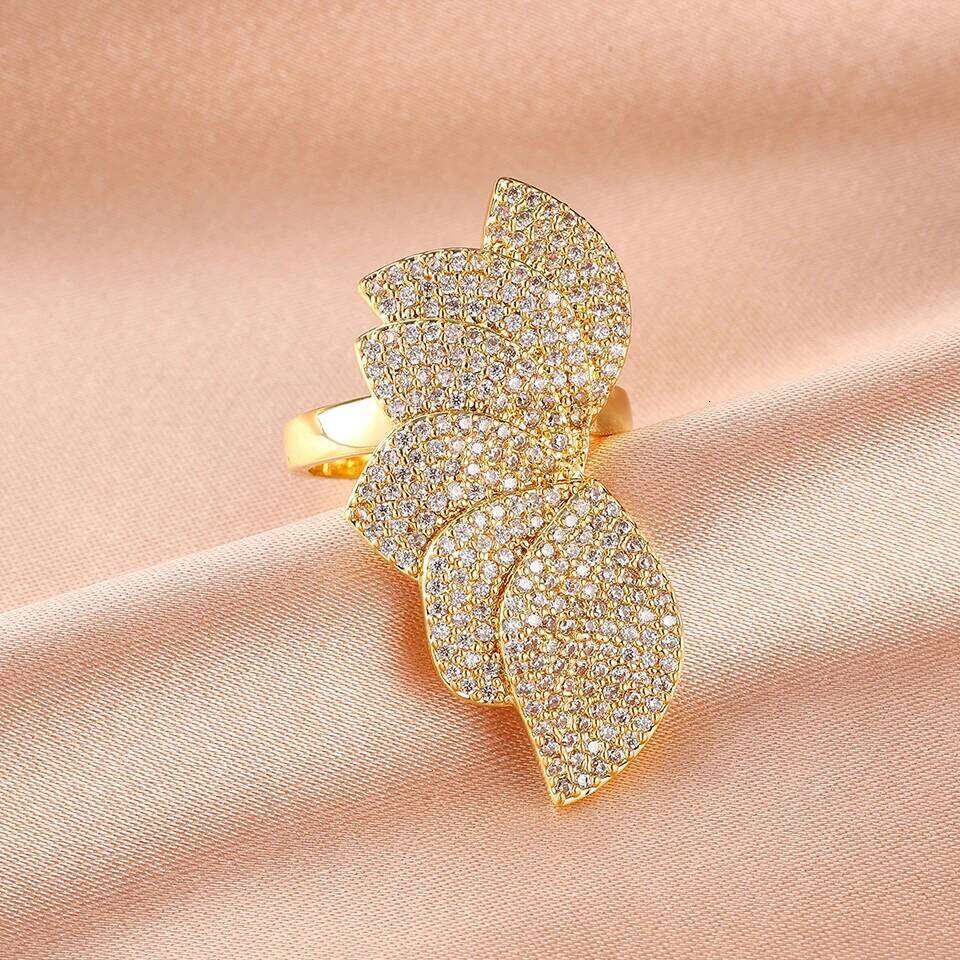 ZAKOL Classic Micro Paved Zirconia Three-dimensional Leaf Flower Open Rings for Women Exaggerated Fashion Wedding Party Jewelry