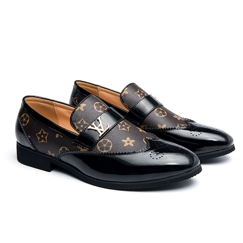 2026 summer new breathable fashion leather shoes with buckle classic printed large size formal shoes for men