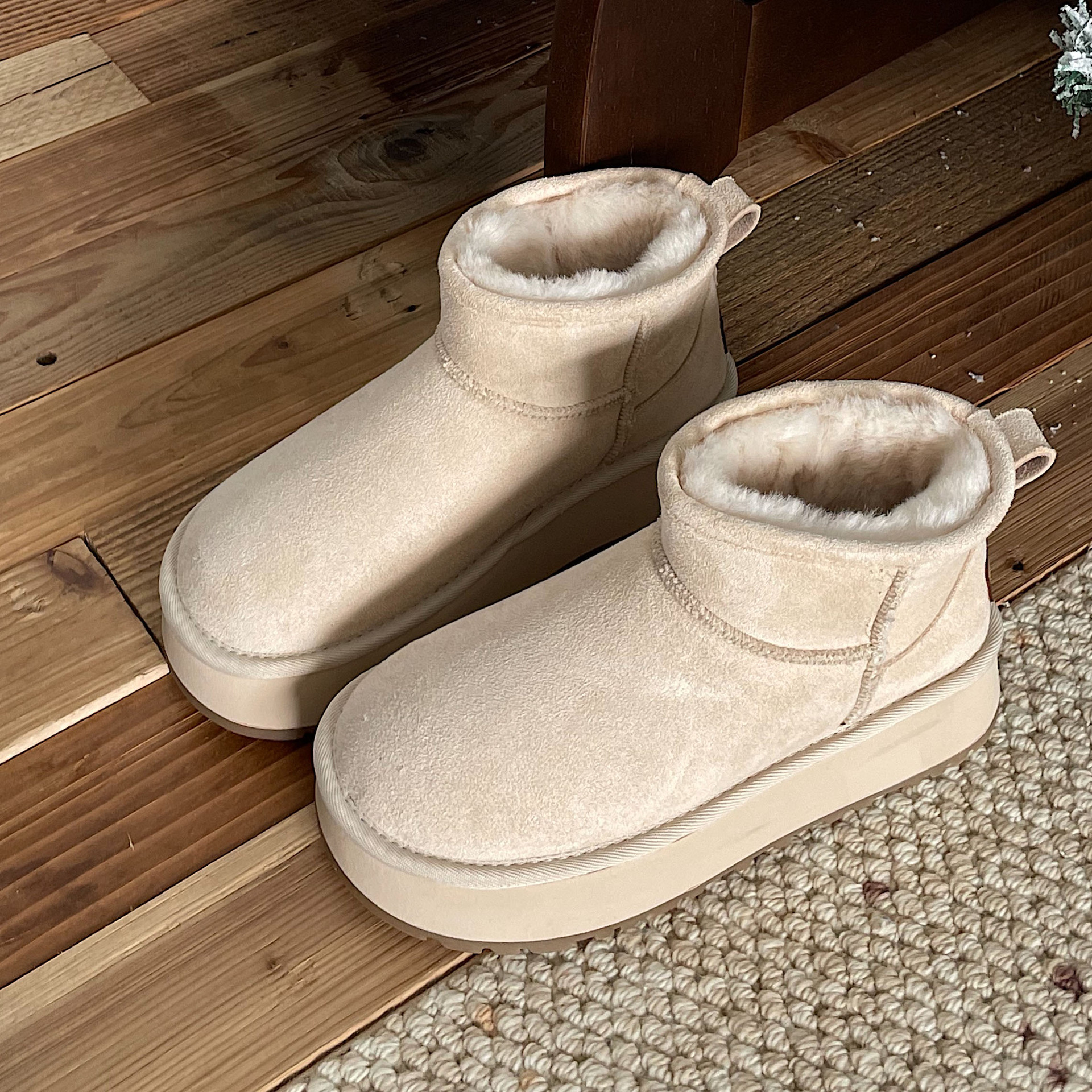 2025 autumn and winter new snow boots versatile vintage thick soled fleece-lined keep warm cotton shoes for women