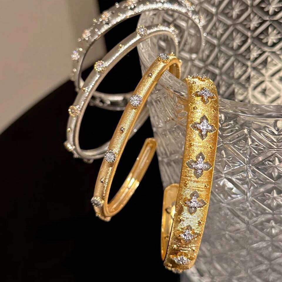 ZAKOL New Shiny Cubic Zirconia Hollow Four-leaf Flower CZ Textured Carved Cuff Bracelet for Women Luxury Padty Banquet Jewelry