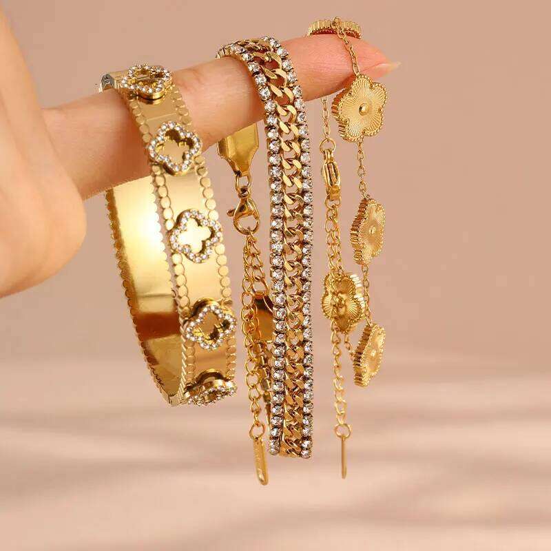 ZAKOL Four Leaf Clover Bangles Set Elegant Sparkling Rhinestone Floral Bracelet Chic Women's Party Jewelry