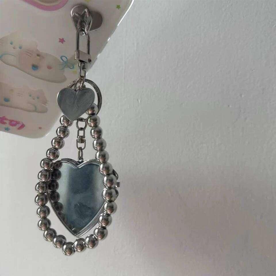 ZAKOL New Y2k Style Silver Color Beads KeyChain with Heart Shaped Mirror Korean Fashion Handbag Ornament Accessories Gift