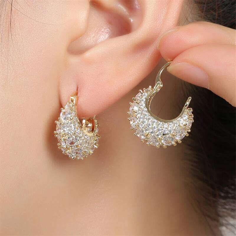 ZAKOL Sparkling Micropaved Zirconia Hoop Earrings Fashion Gold Color U-shaped Earring Party Jewelry