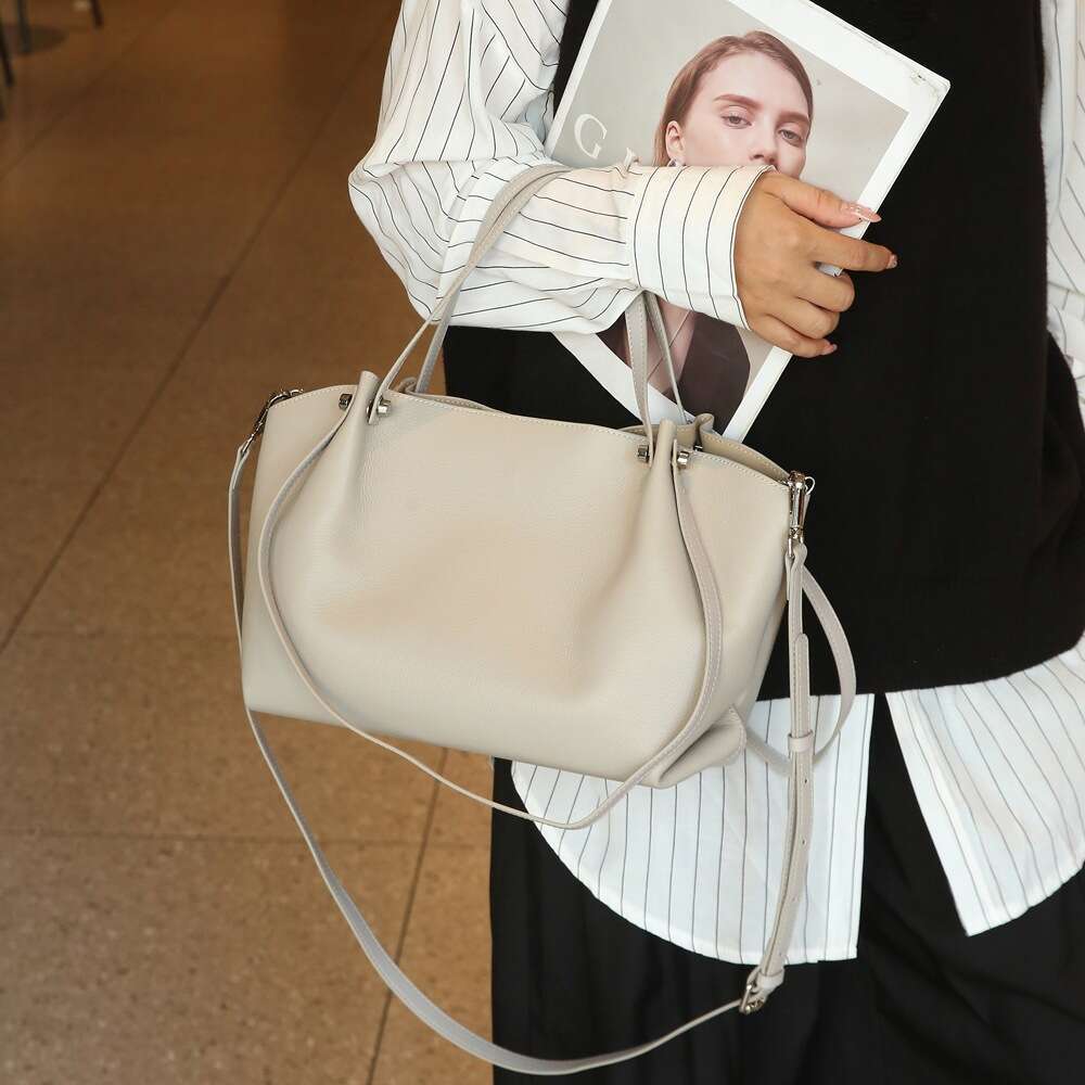 Luxury Shoulder Bags Totes Hobo Fashion For Women New Genuine Leather Tote Bag Top Layer Cowhide Natural Drop Handheld And Large Capacity S