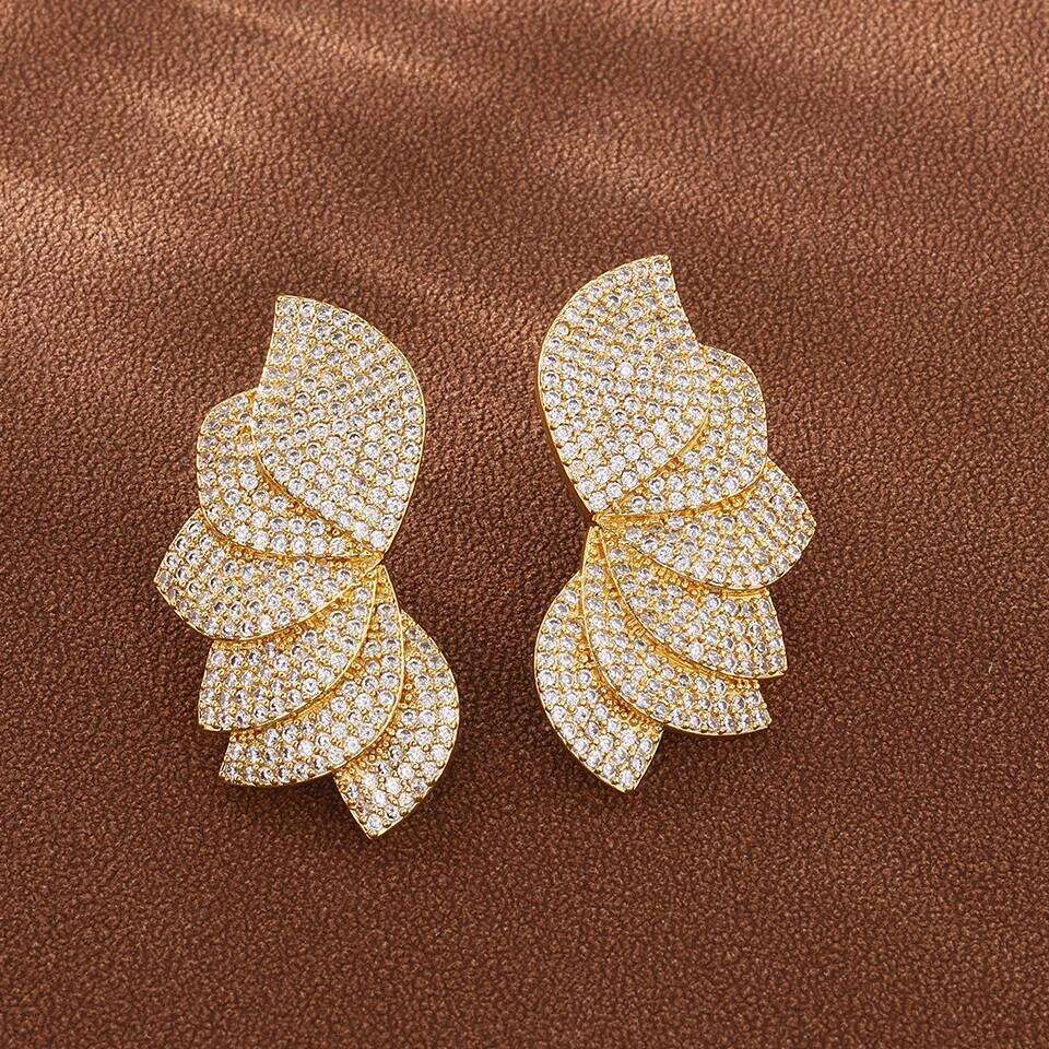 ZAKOL Unique Full Micro Cubic Zirconia Leaf Stud Earrings Gorgeous Shiny CZ Flower Women Engagement Wedding Jewelry