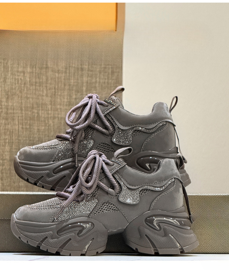 2025 New Women's Shoe Designer Fashion Casual Thick soled Sports Shoes