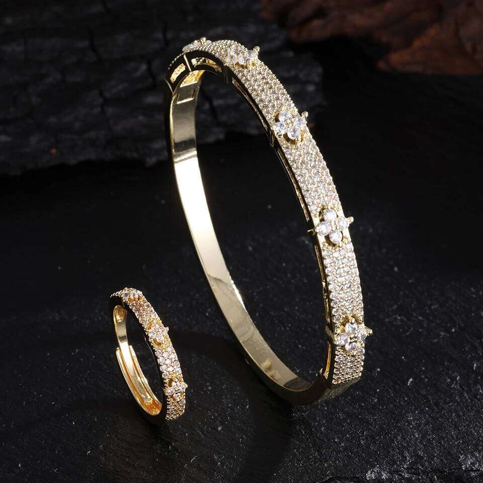 ZAKOL Copper Material Four Leaf Small Flower Zirconia Inlaid Bracelet Ring Set for Women Elegant Delicate French Wedding Jewelry