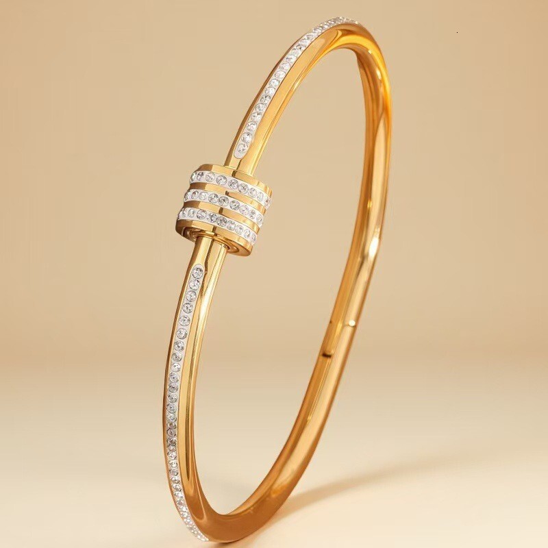 Luxury Brand Designer Jewelry Stainless Steel Bracelet Zircon Titanium Steel Bracelet Women Fashion High-End Feel Bracelet Niche Temperament Versatile