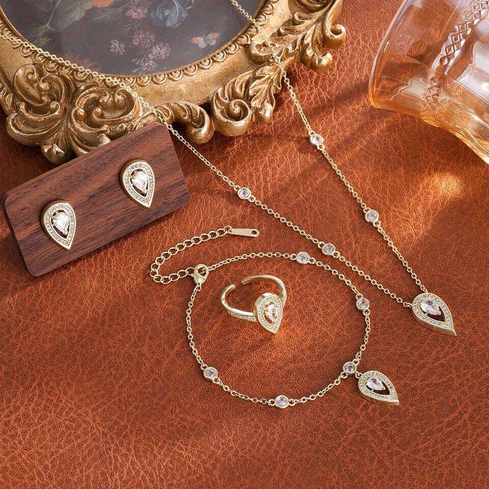 ZAKOL 4Pcs/Set AAA Cubic Zirconia Pear-shaped Wedding Set for Women Elegant Shiny Crystal Aesthetic Jewelry Gift