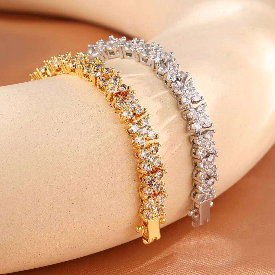 ZAKOL Luxury Buling Four-leaf Flower Shiny Zircon Tennis Bracelet for Women New Trendy Wedding Party Jewelry Accessories