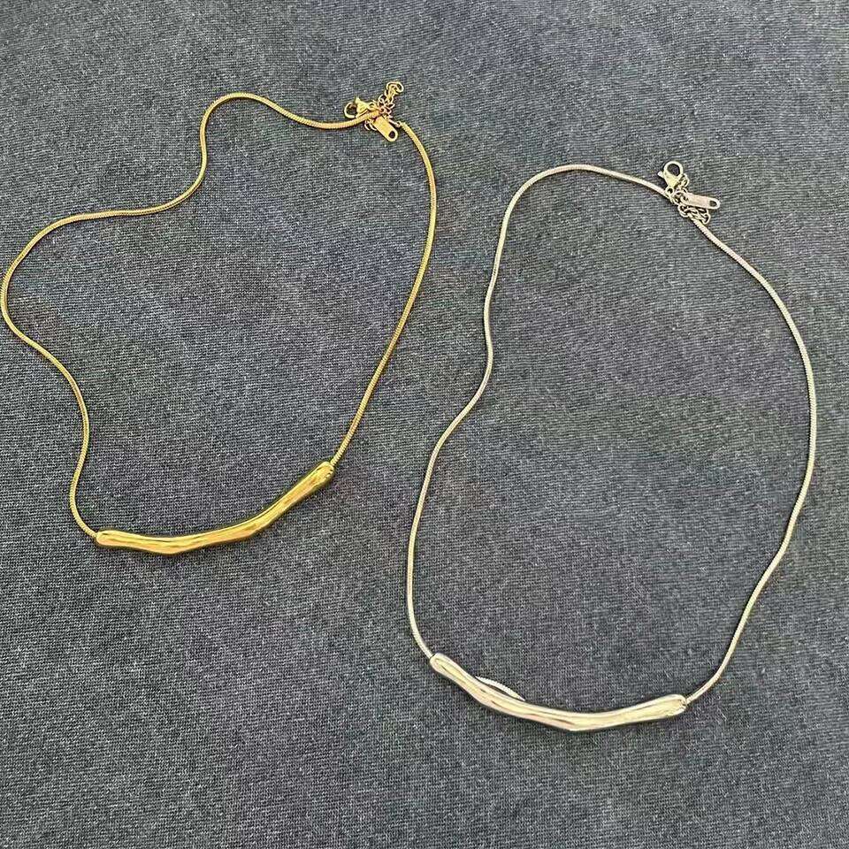 ZAKOL European and American Stainless Steel Gold Color Collar Bone Chain for Women Fashion Short Necklaces Jewelry