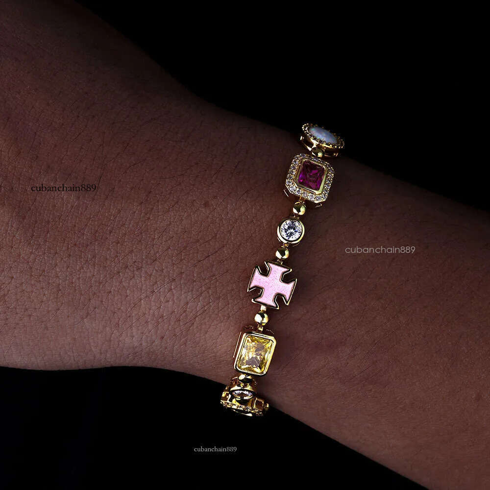 Necklaces Designer for women Luxury Jewelry men Multicolor Gem Stone Enamel Cross Chain Gold Plated Big Gemstone Daily outfit Necklace